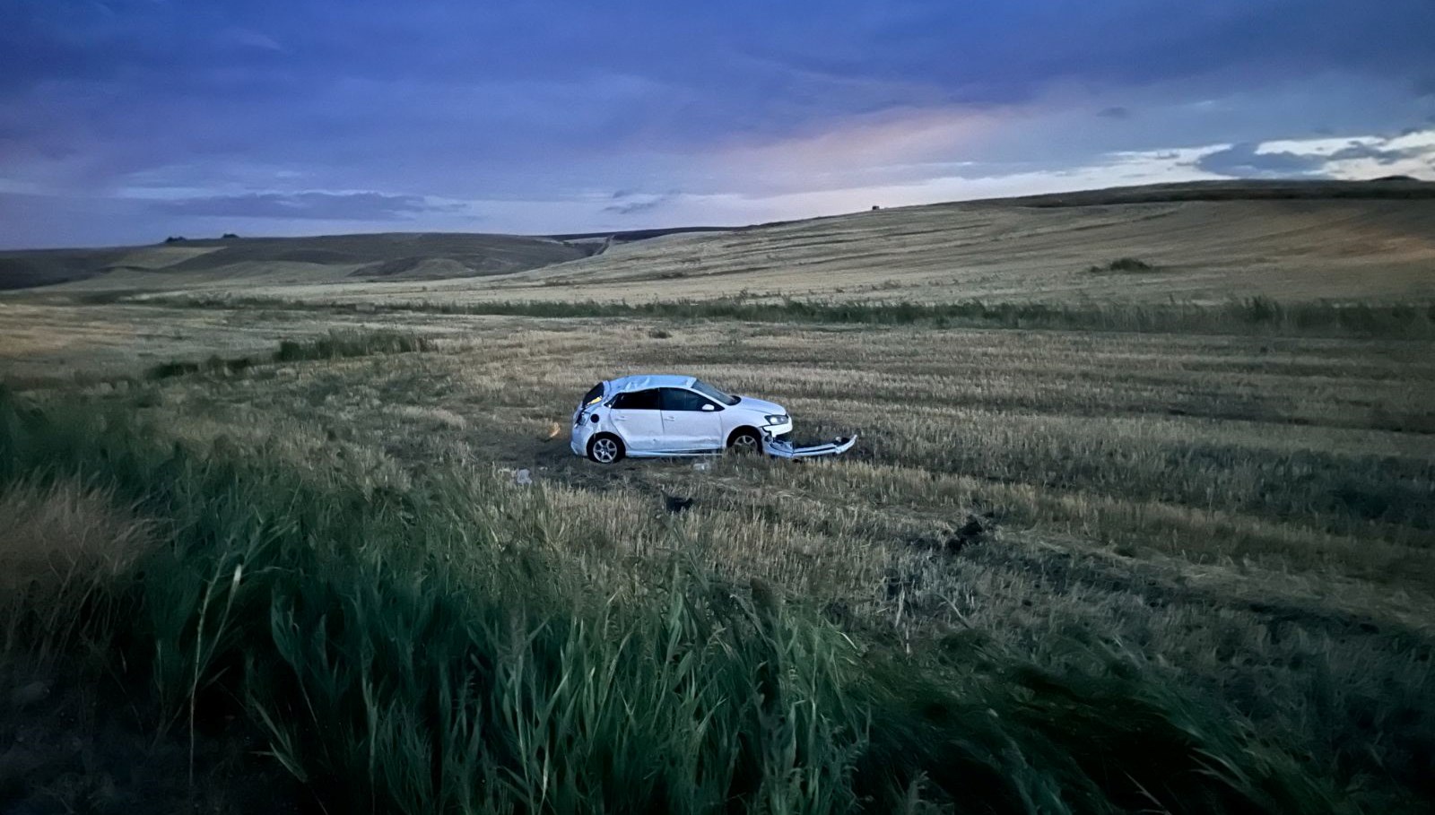 dugun yolunda feci kaza 1 olu 4 yarali CLrcbhk4