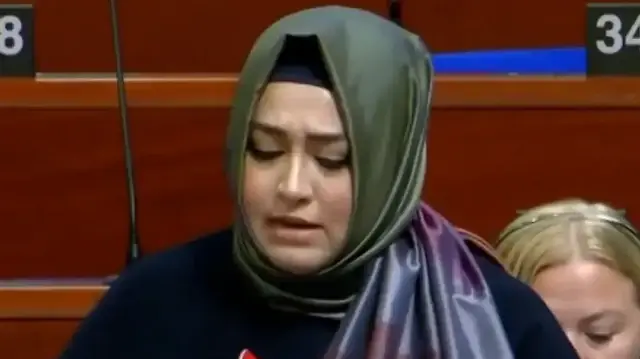 ak parti istanbul milletvekili sena nur celik kanattan turk heyetini suclayan alman vekile ders niteliginde sozler avrupa konseyinde gazze soykirimini haykirdi J7EWm9NE