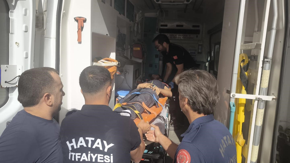 hatayda asansor bakimi icin giden sahis yaralandi GNRVBuTn.jpg