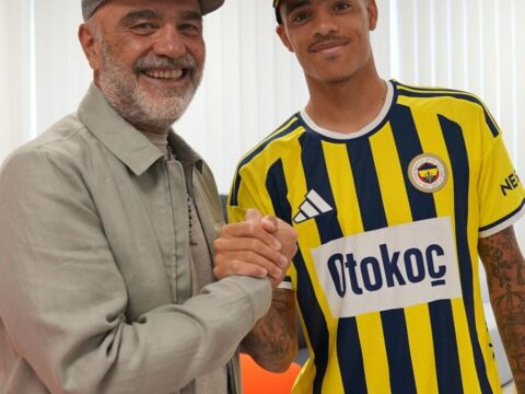Fenerbahce greenwooda kavusuyor bugun istanbula geliyor IeN8eYEE